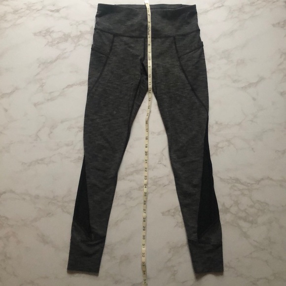 Athleta Relay Tight 2.0 - Picture 4 of 14